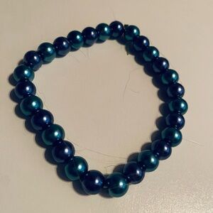 Elegant Blue Pearl Bracelet